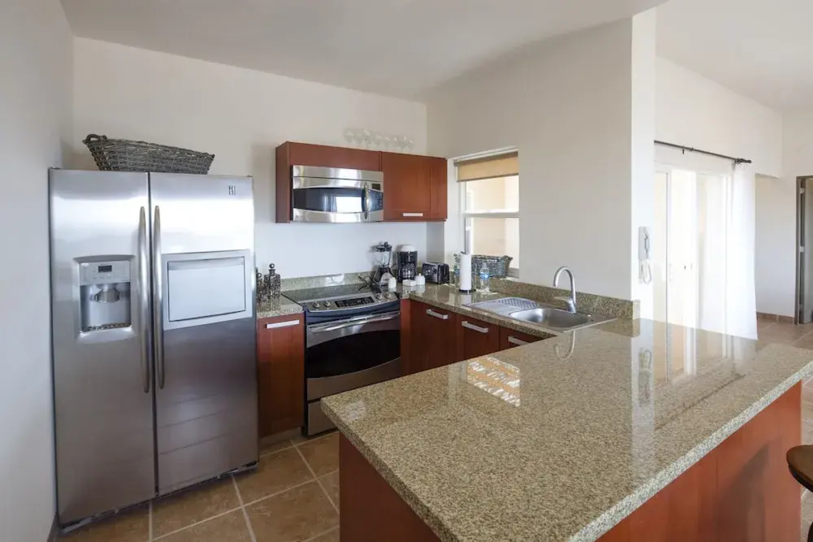 Puerta Cortes Residences: Las Colinas