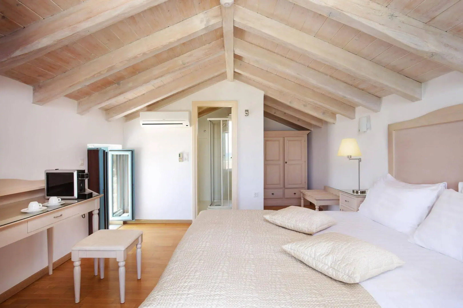 Thirides Beach Resort