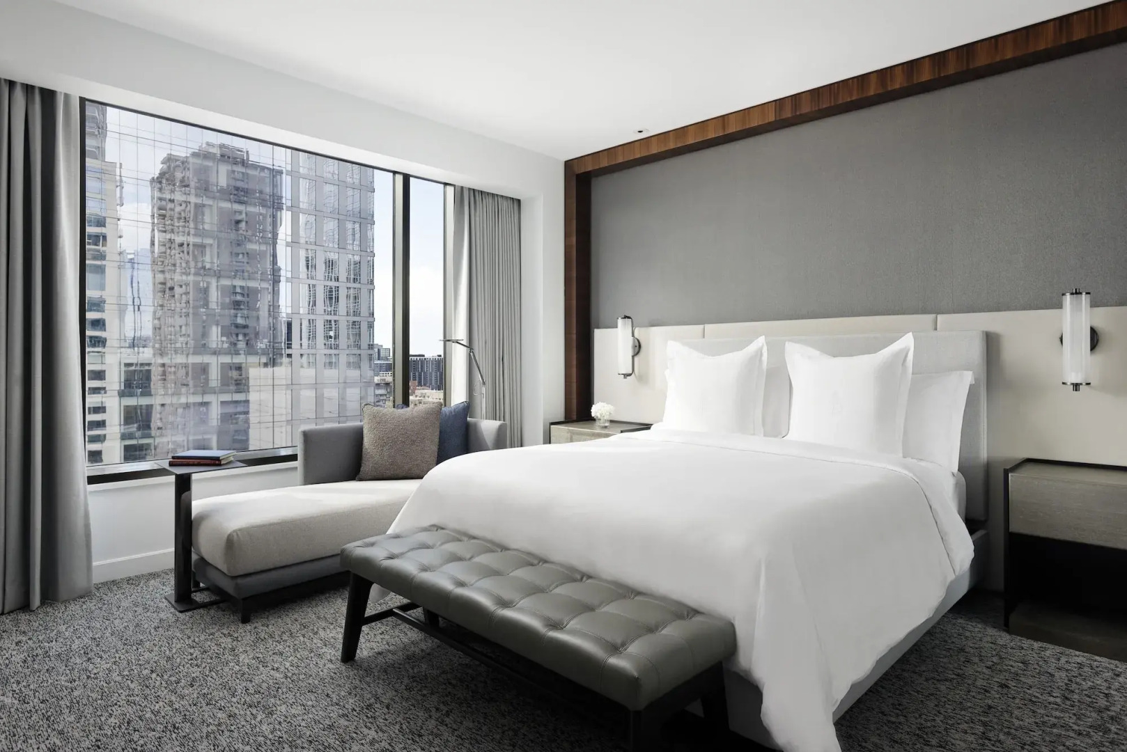 Отель Four Seasons Denver