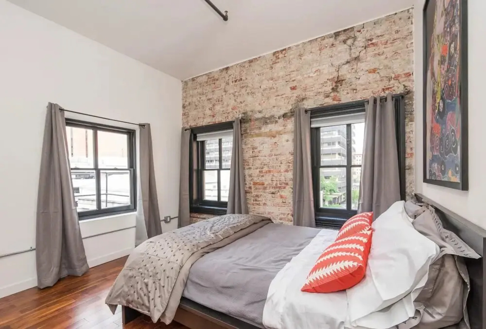 PRISTINE 3 BR Million-Dollar Loft
