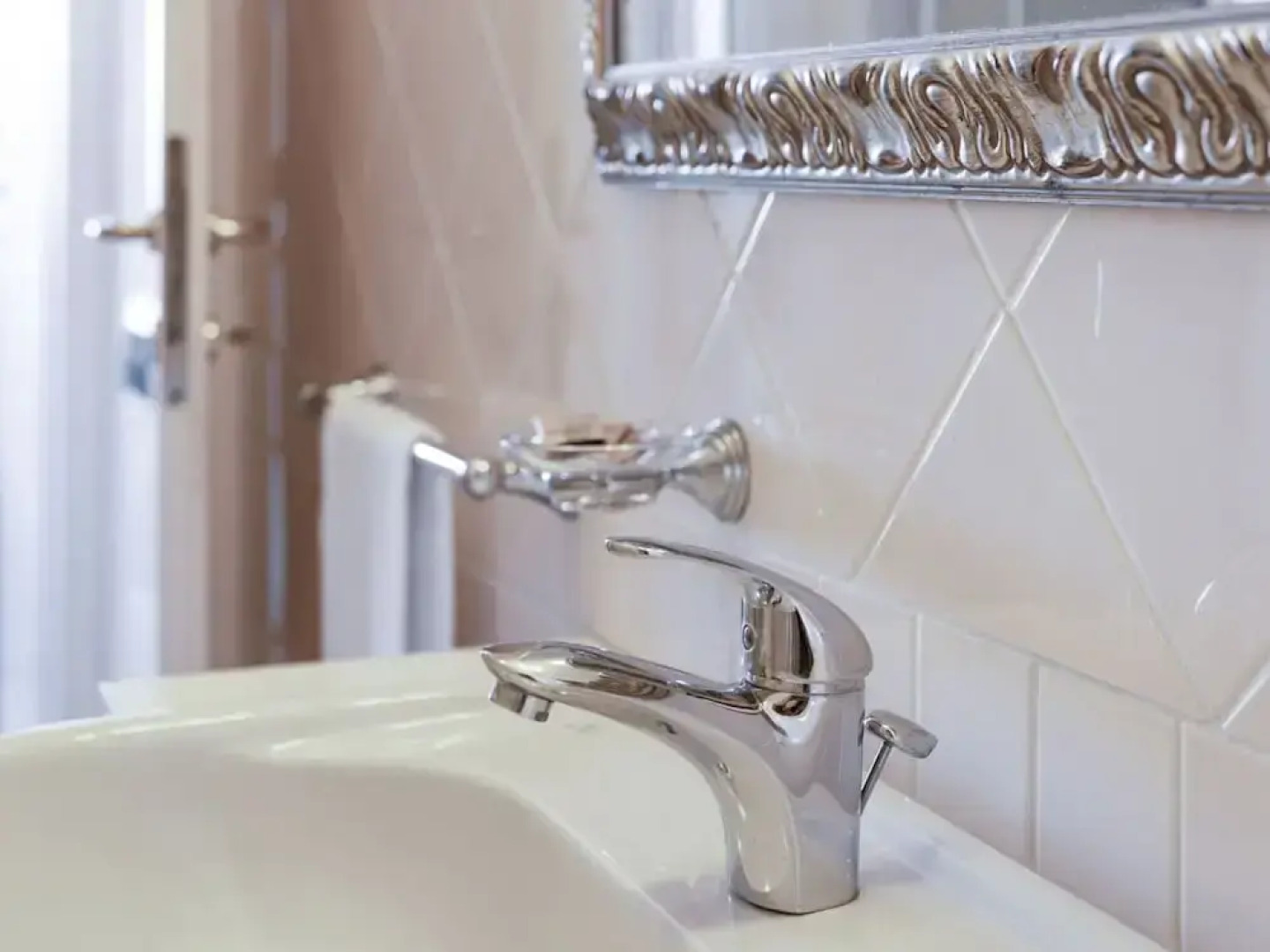 Residential Complex With Panoramic Views and Pool