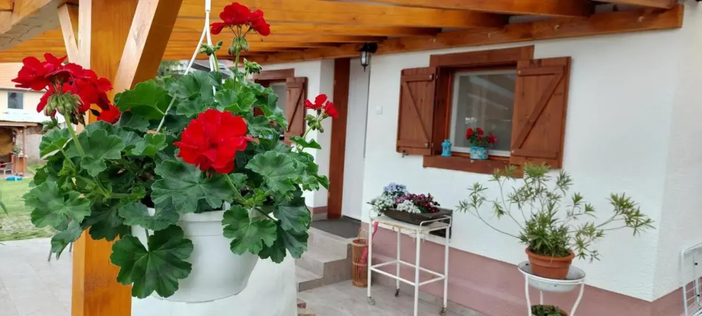 Small House Apartment