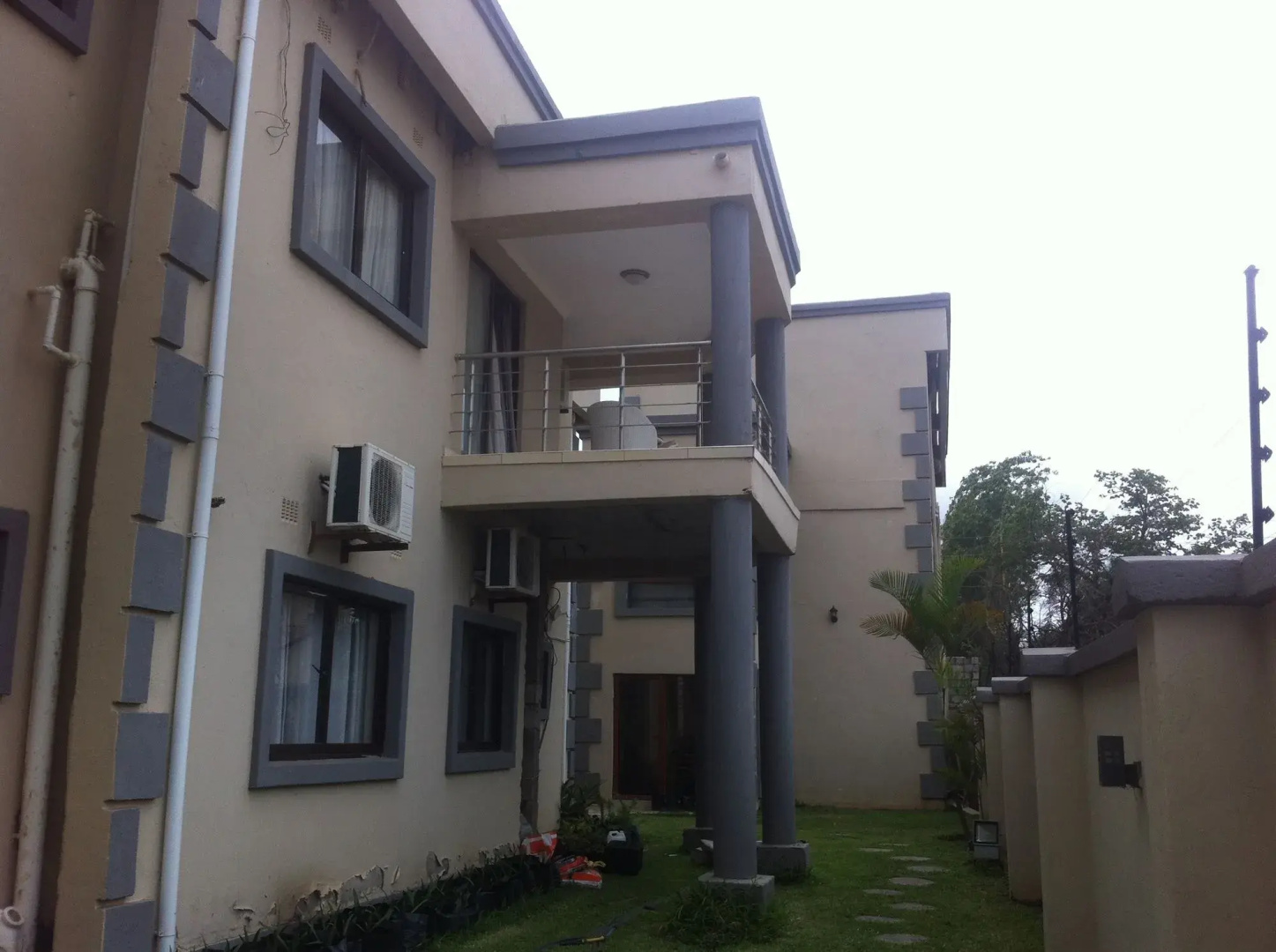 Four Pillars Lodge