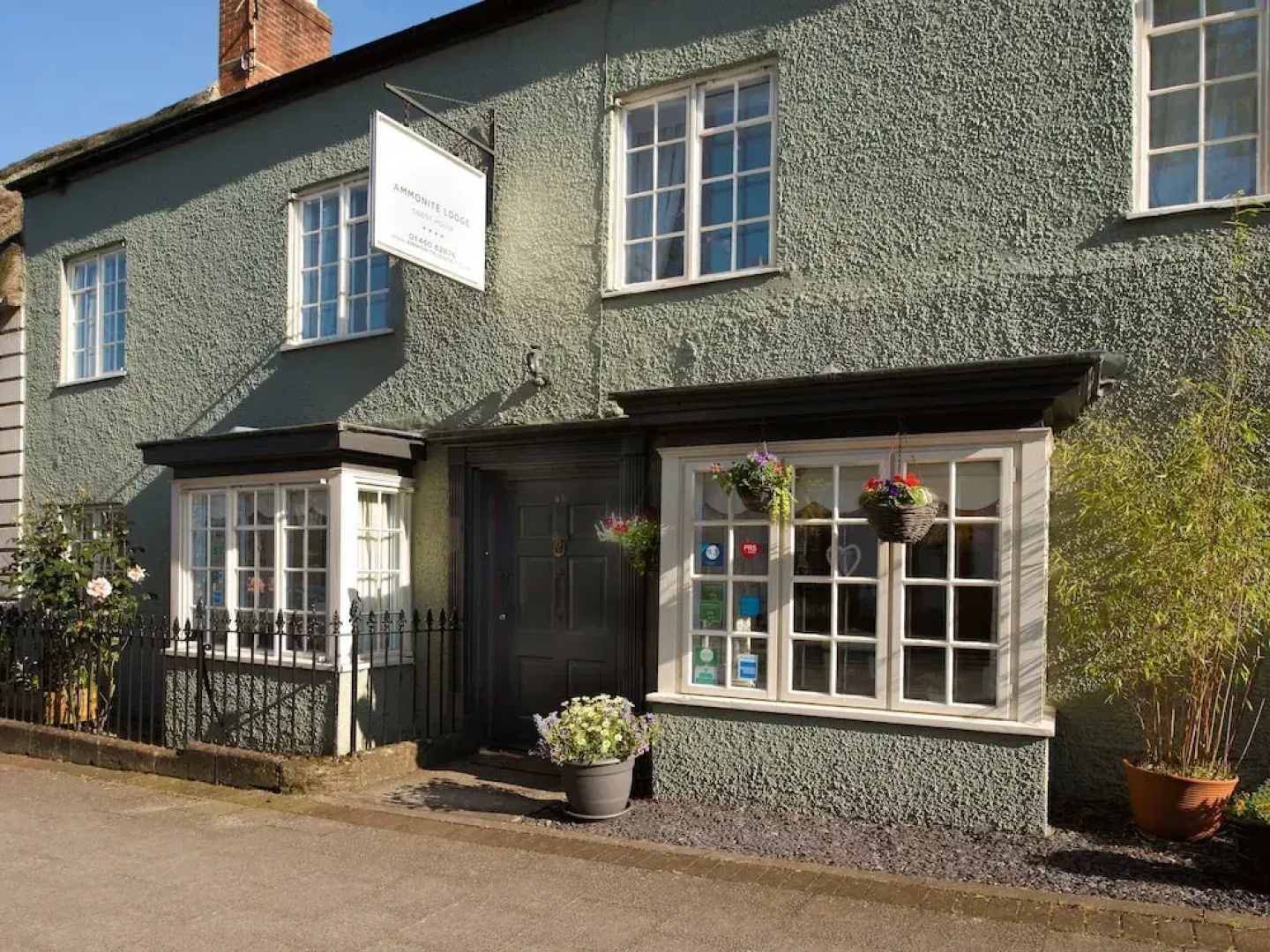 Bellplot House Hotel