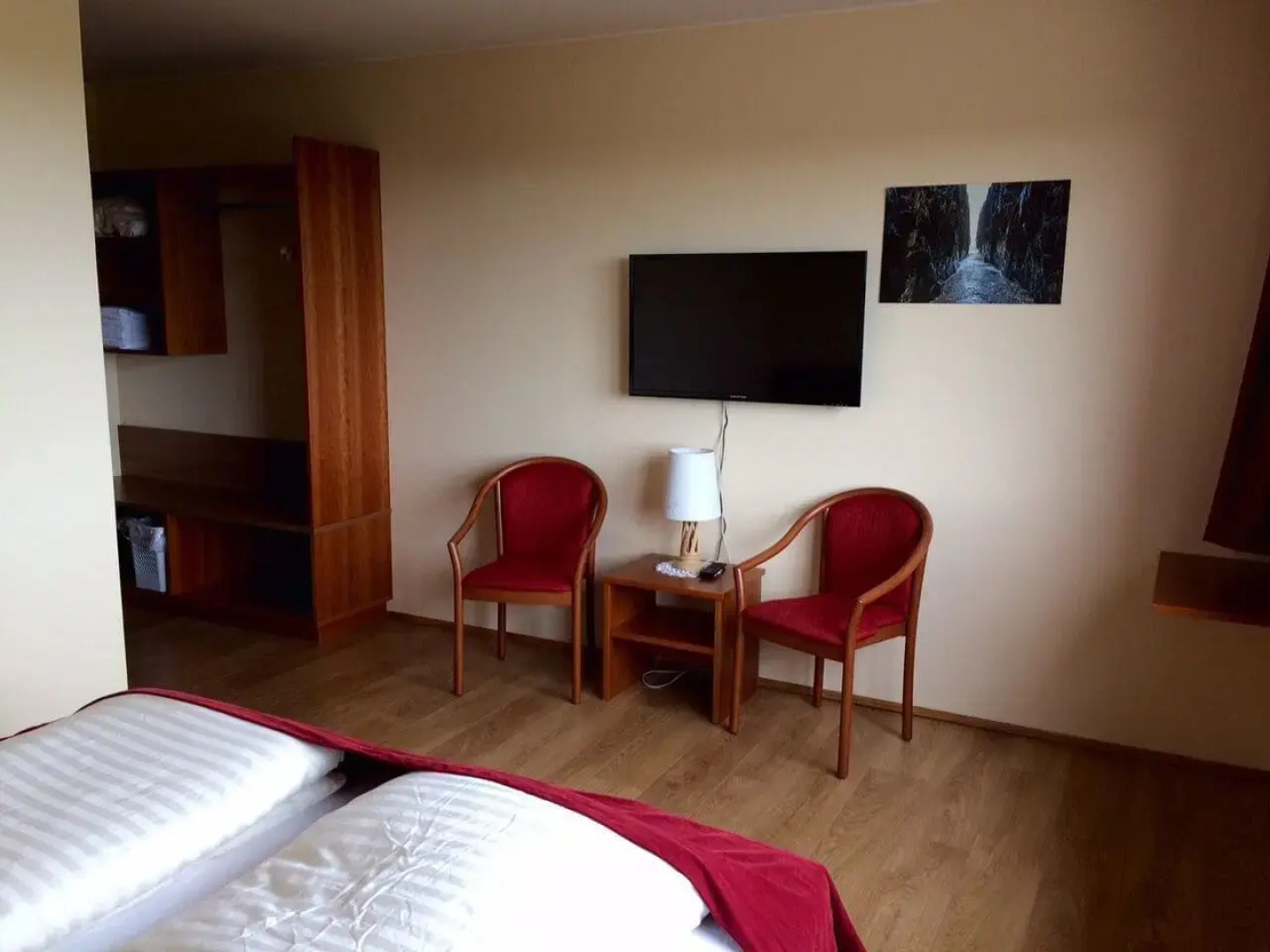 Отель Smyrlabjorg