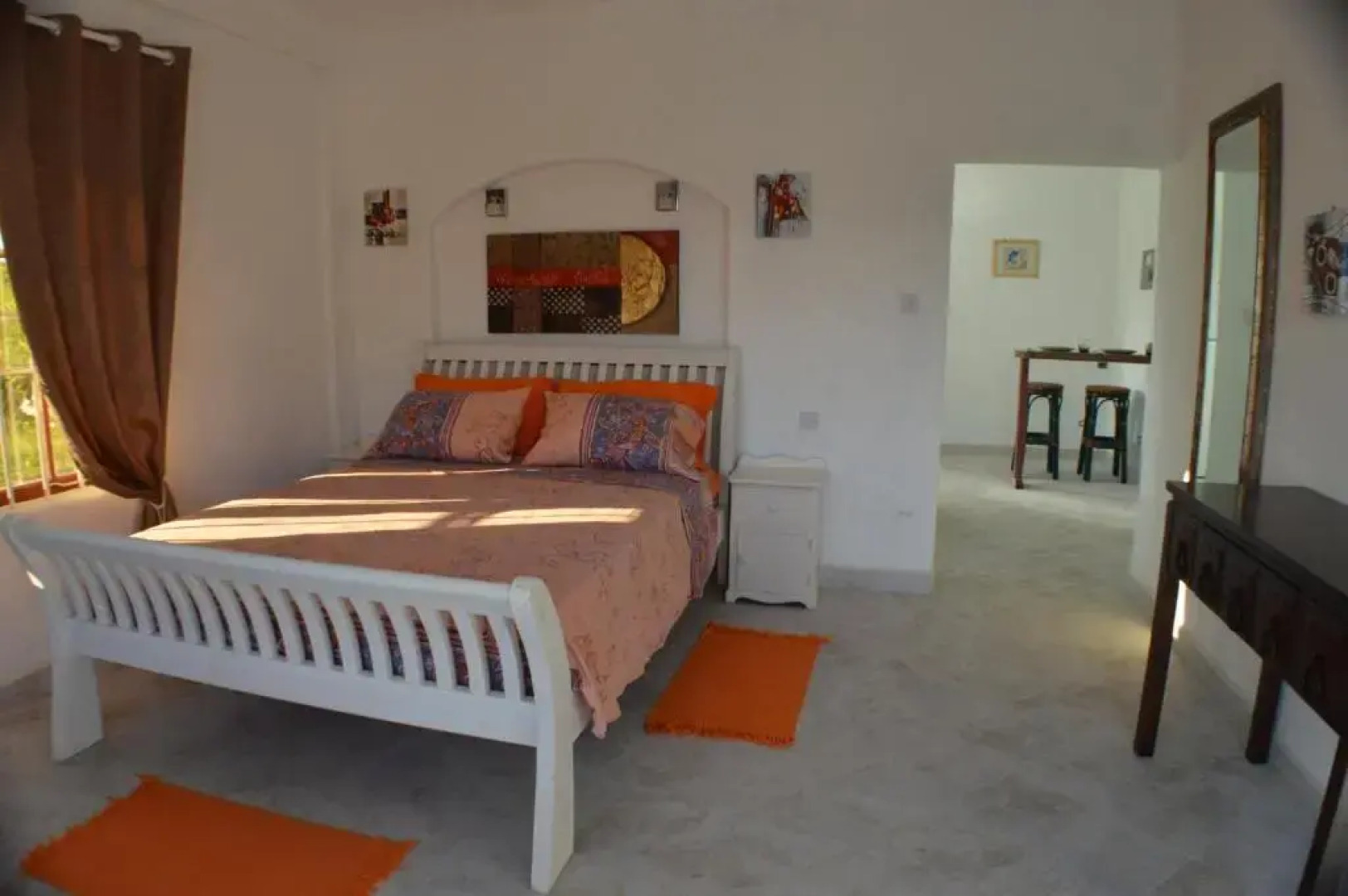 Frangipani Apartment