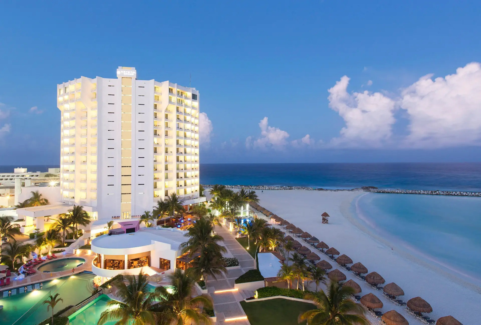 Krystal Grand Cancun
