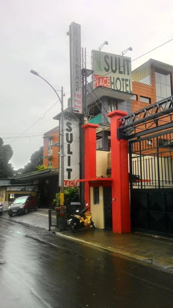 Sulit Place