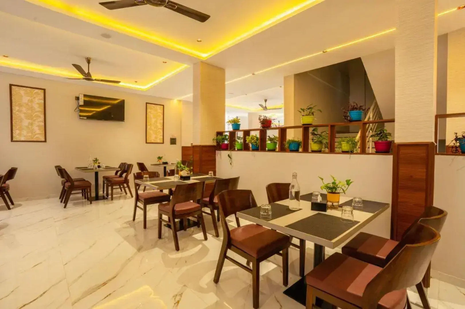 Treebo Grand Royal Imperio, Hinjewadi