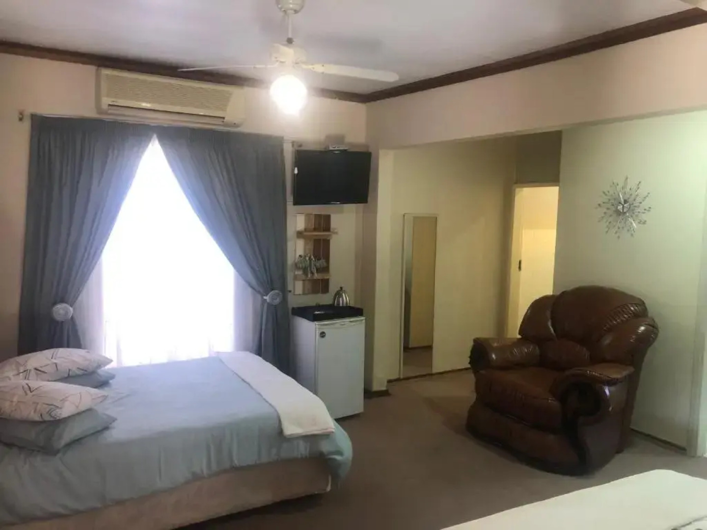 Jolani 2 Guest House