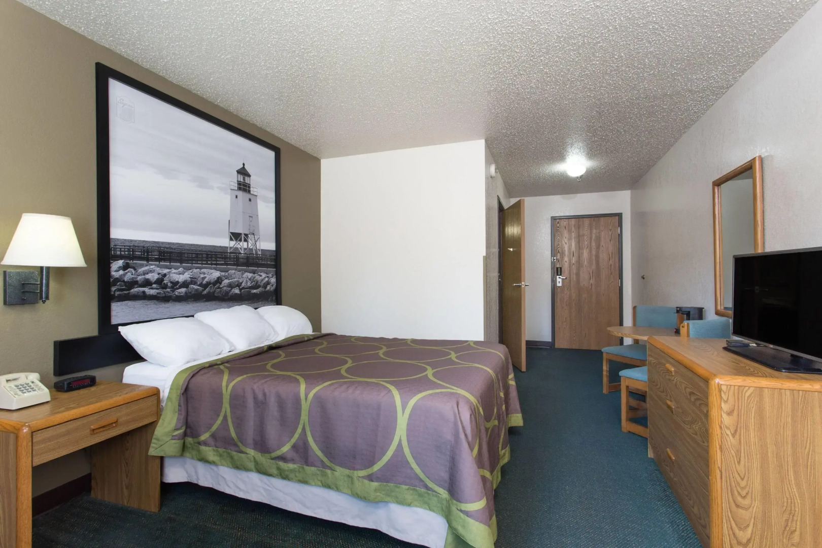 Super 8 by Wyndham Houghton Lake