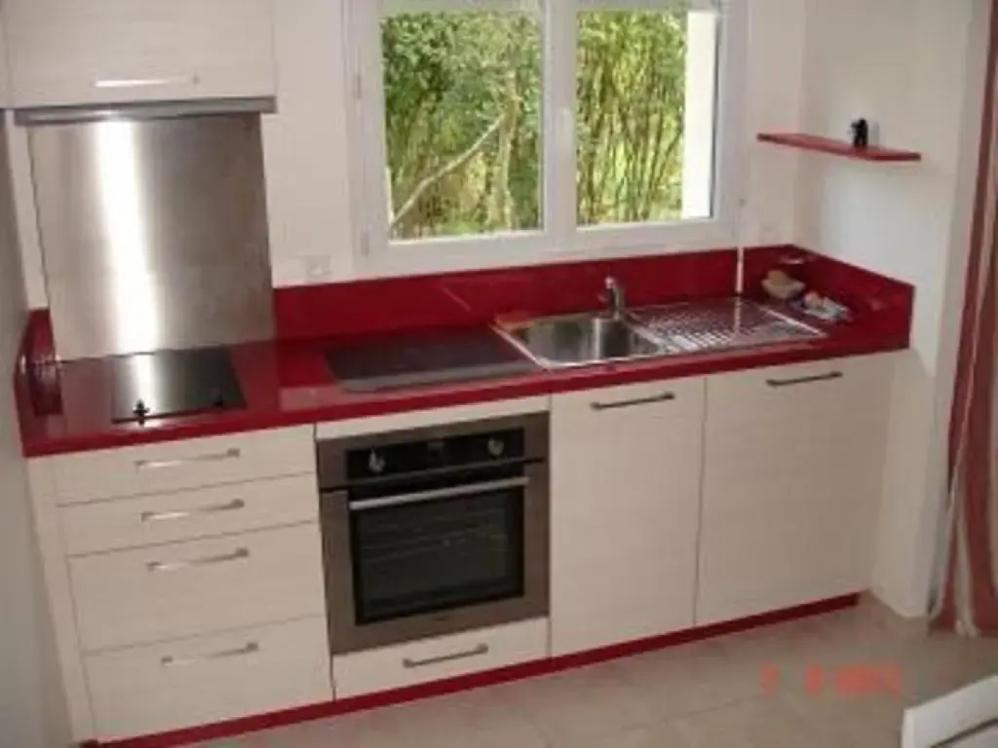 GiTE LA FLèCHE, 2 PIèCES, 3 PERSONNES - FR-1-410-196