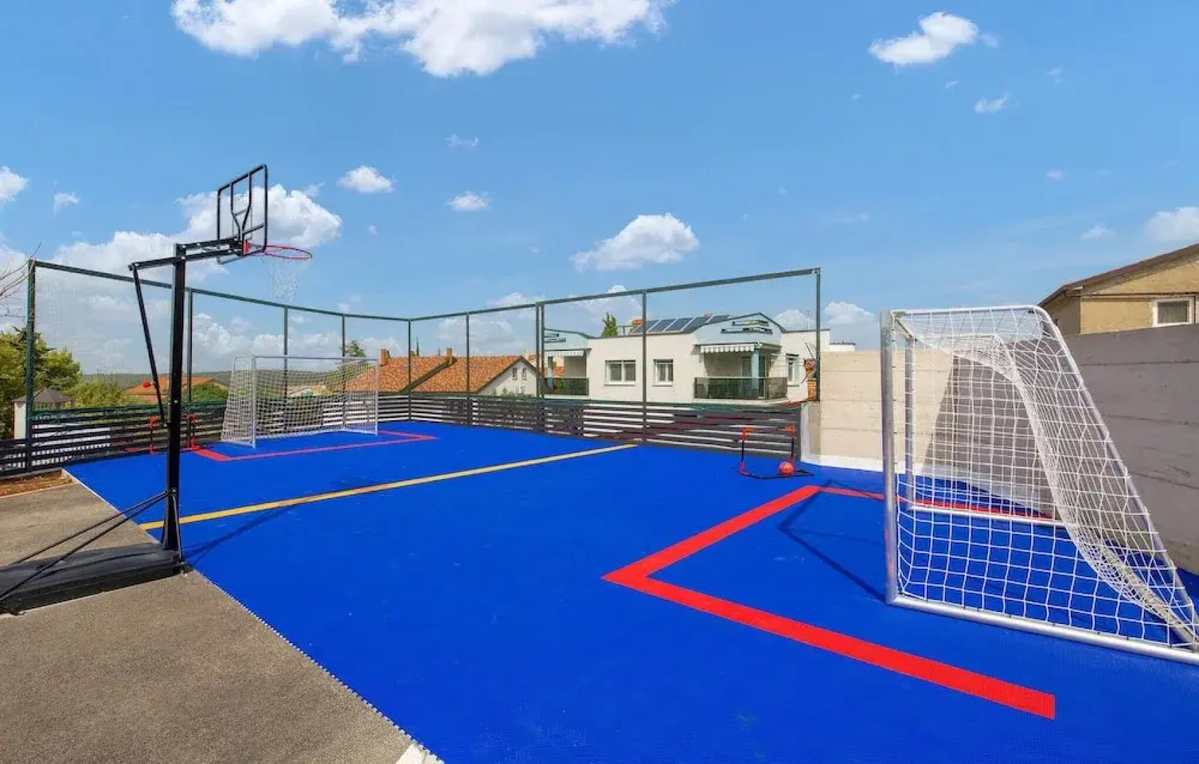 Stunning Home in Vrh With Wifi and 1 Bedrooms