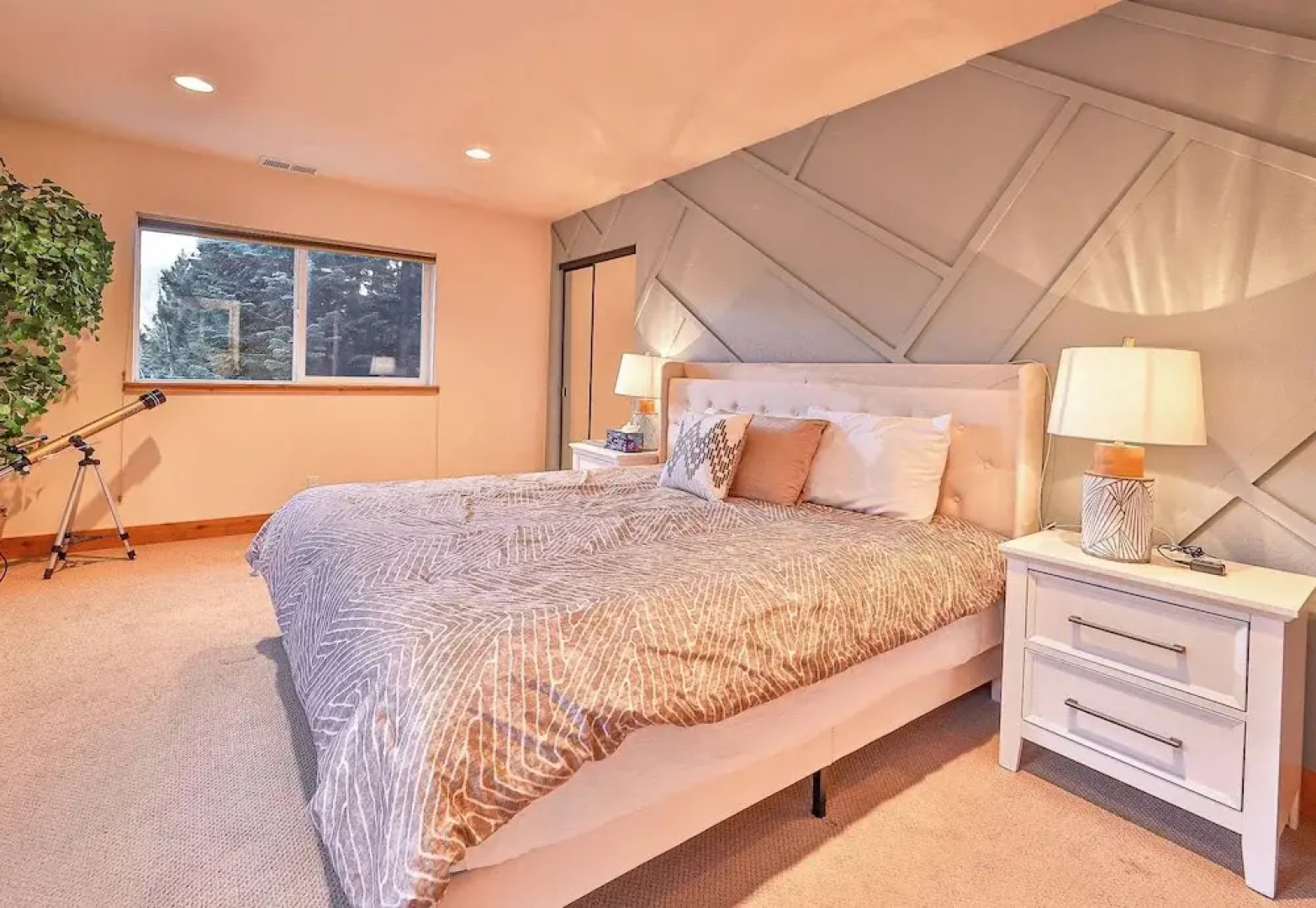 The Elevator House Sleeps 10!