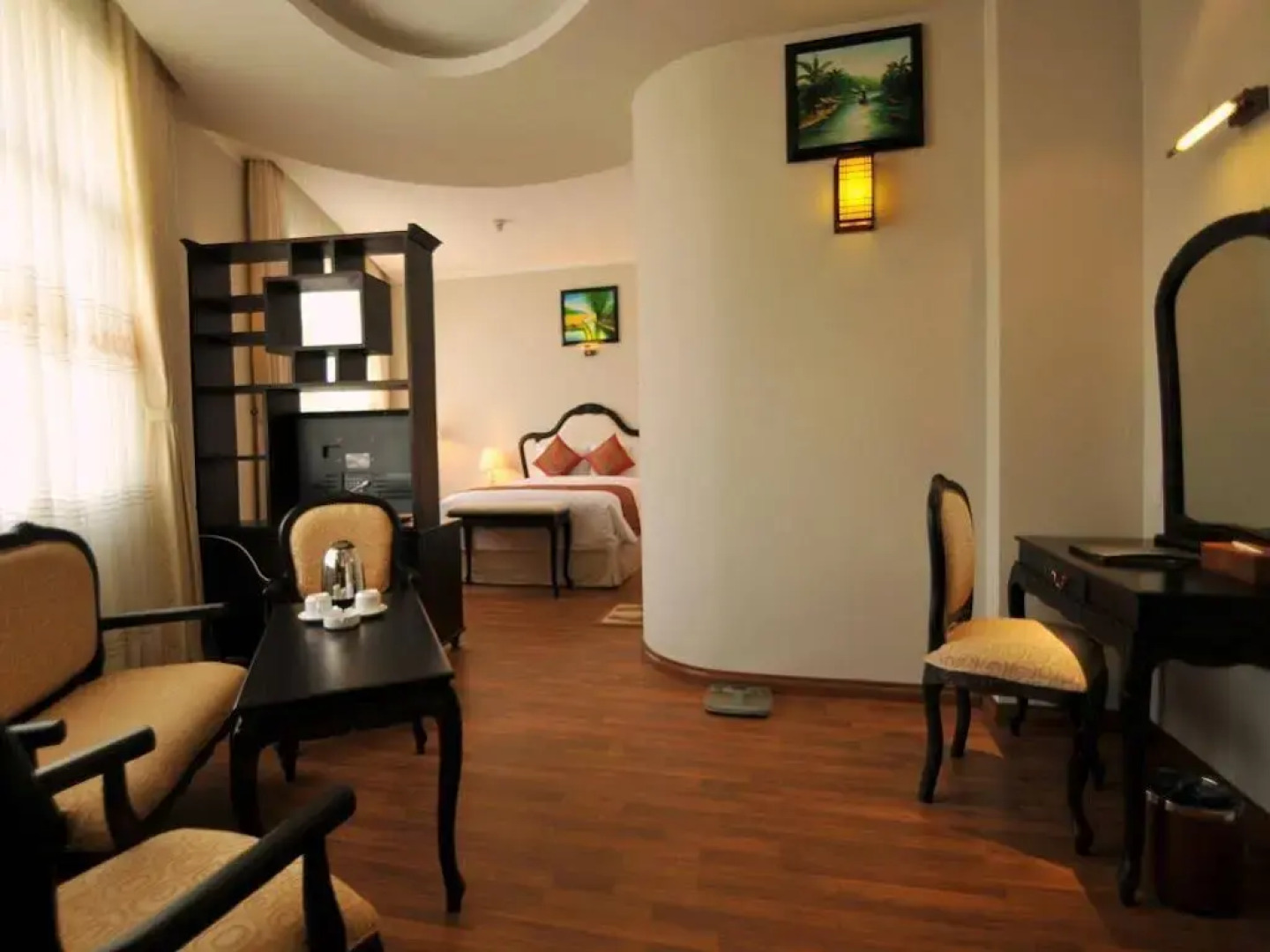 Hoa Binh 1 Hotel