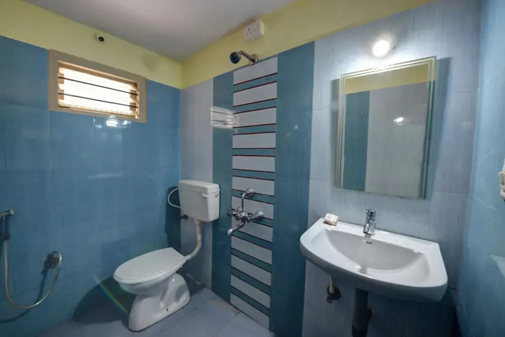 OYO 22499 Vishnu Residency