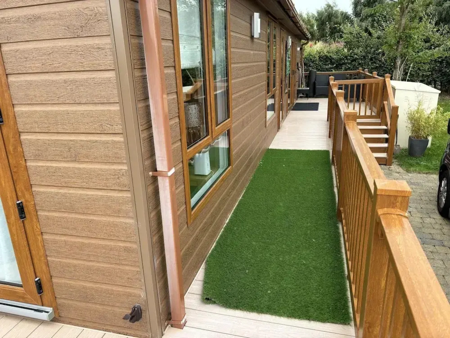 Edinburgh Lodge-sleeps 6-pet Friendly-beach&views