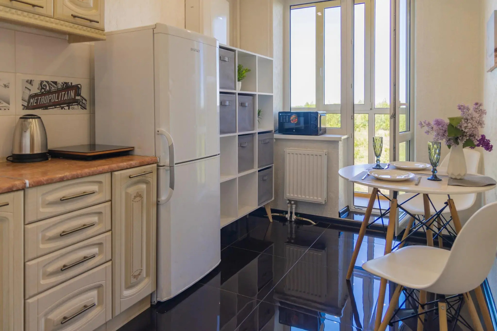 LovelyHome 39 (ЛавлиХоум 39) на бульваре Пражский 16А