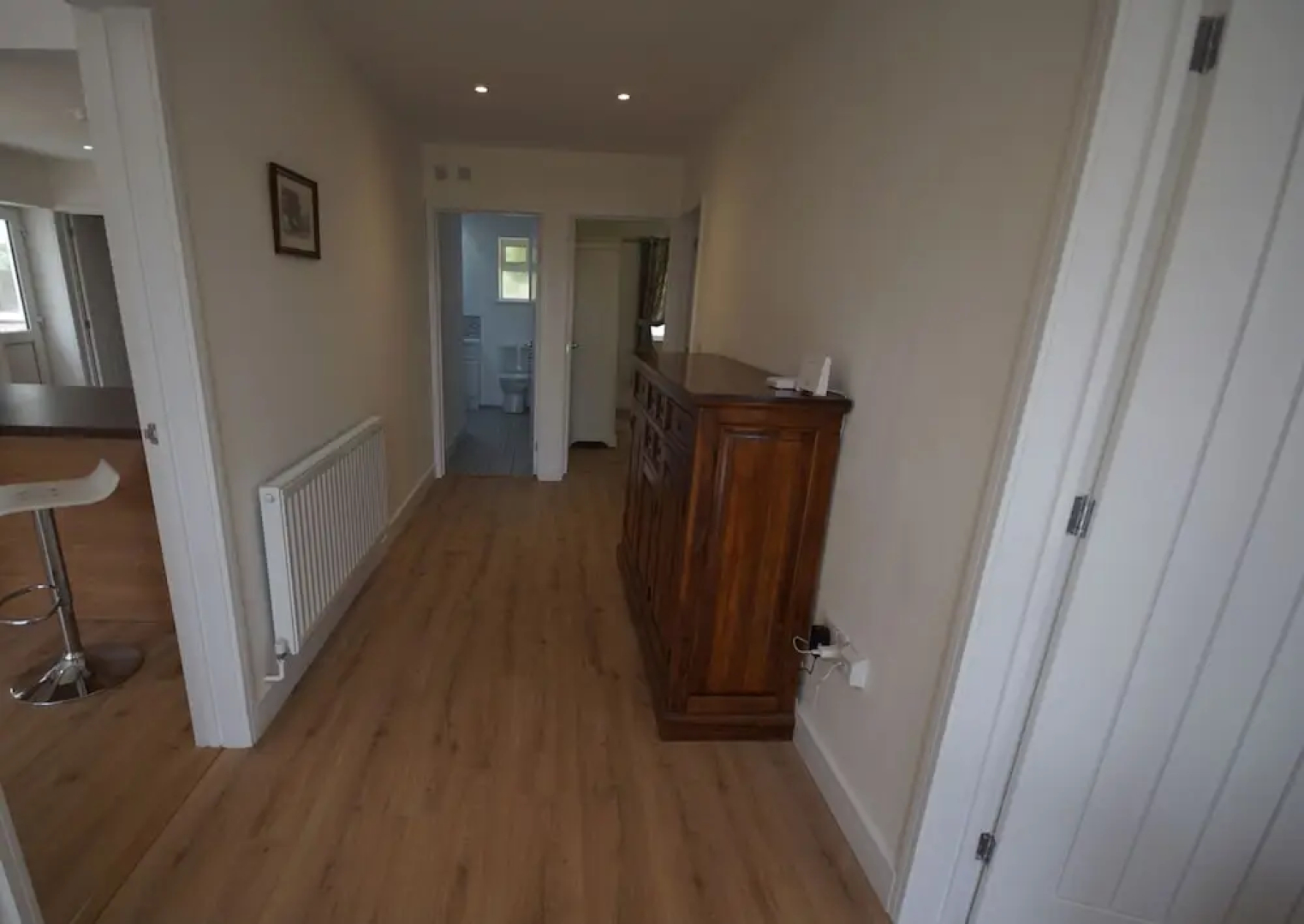 Vale View - Sleeps 6 - Pets Ok - Garden - Parking