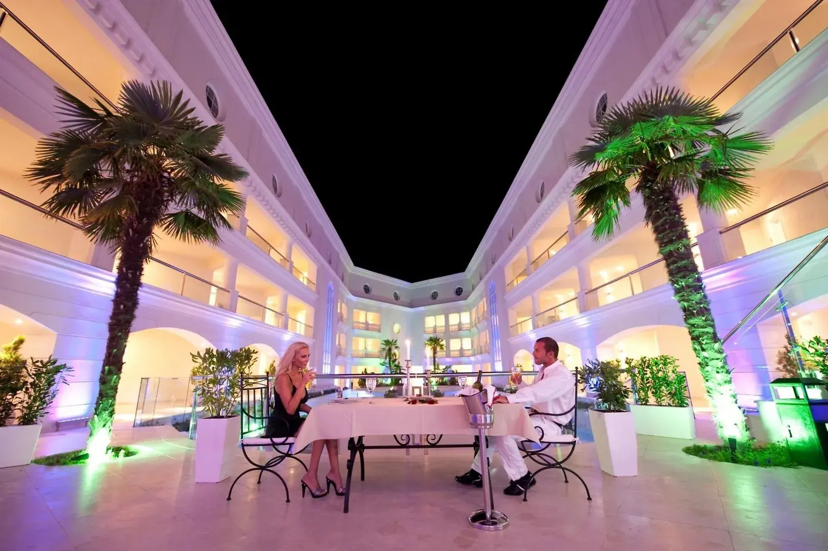 Elinotel Apolamare Hotel