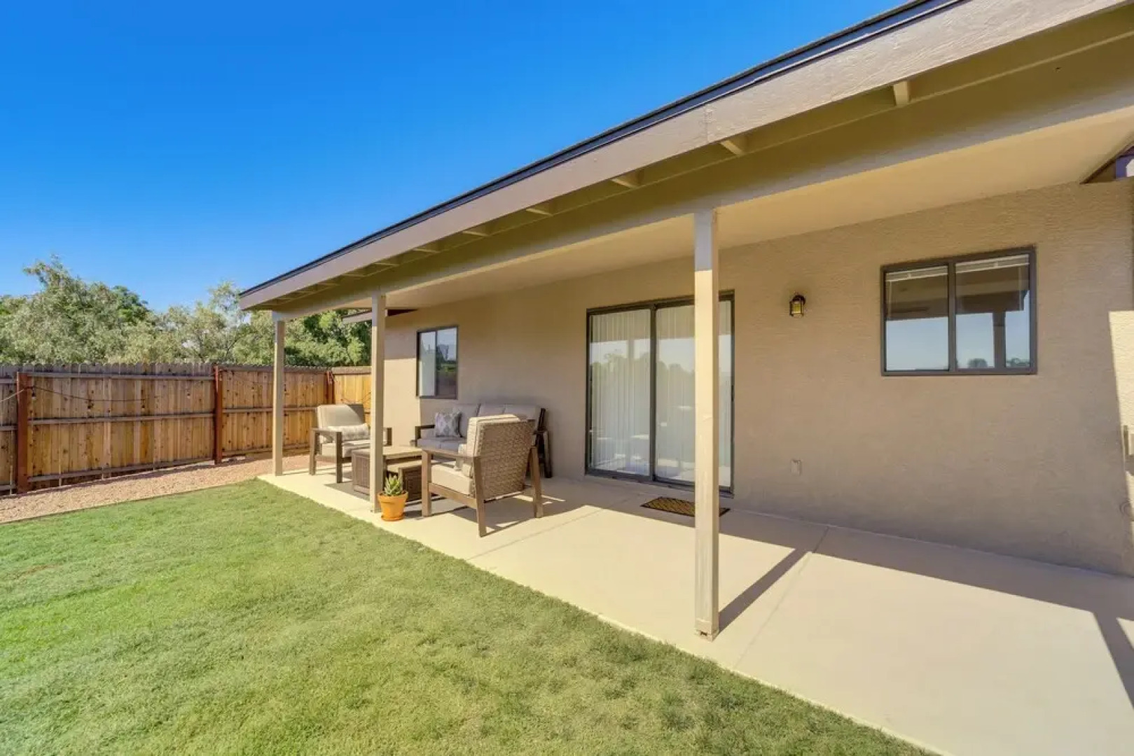 Hike, Shop & Unwind: Cottonwood Home w/ Patio!