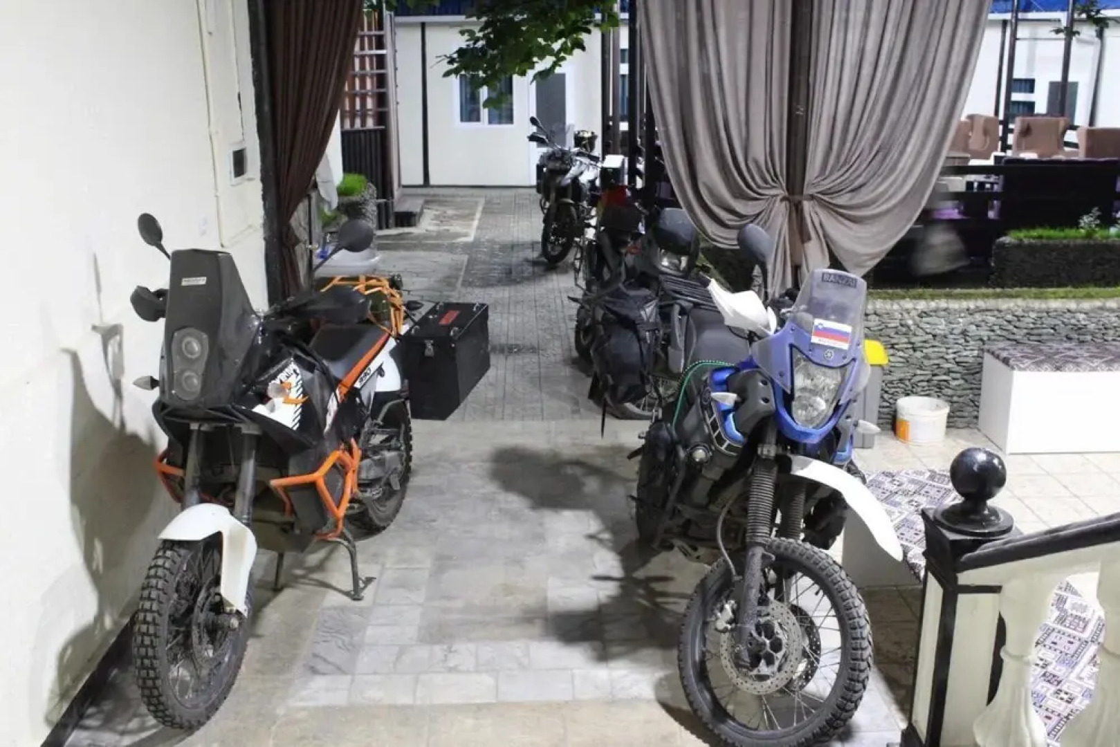 Парк-хостел «Ош»