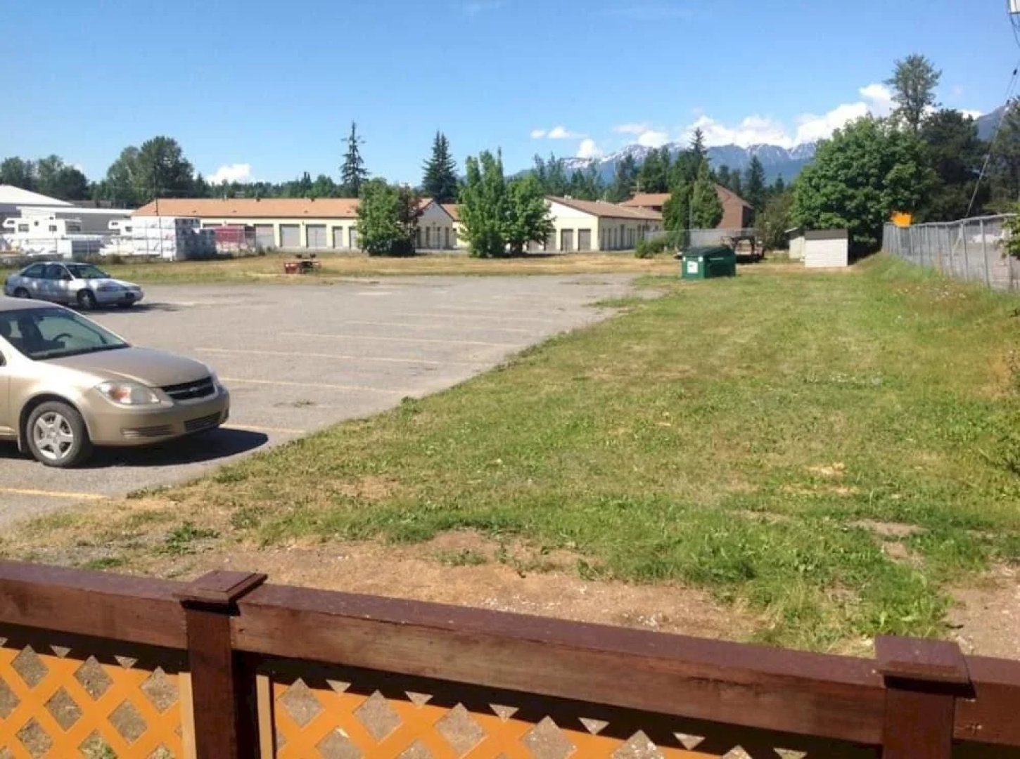 Cedars Motel