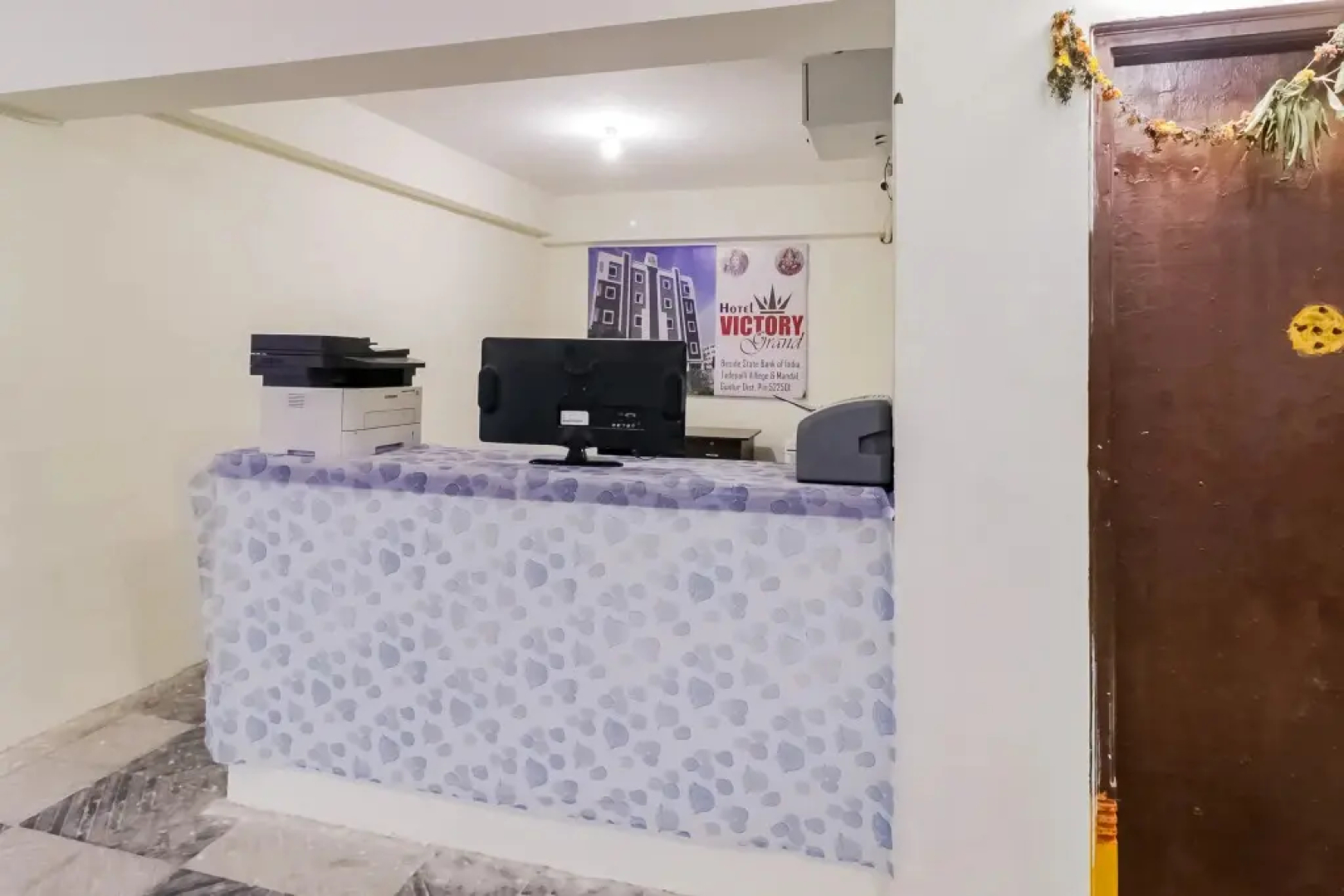 Victory Grand by OYO Rooms