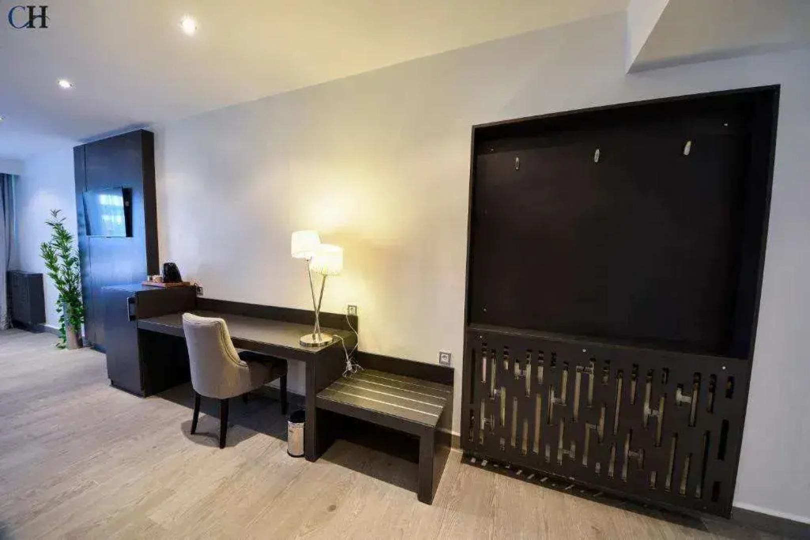 Hotel Chaker