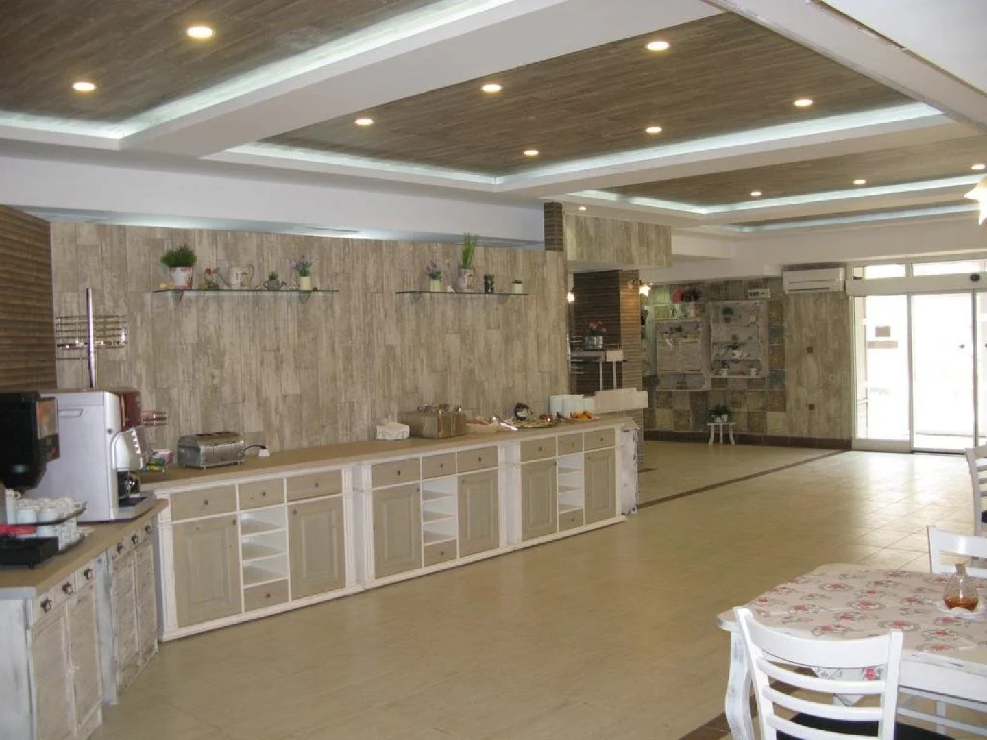 Estreya Residence Hotel and SPA