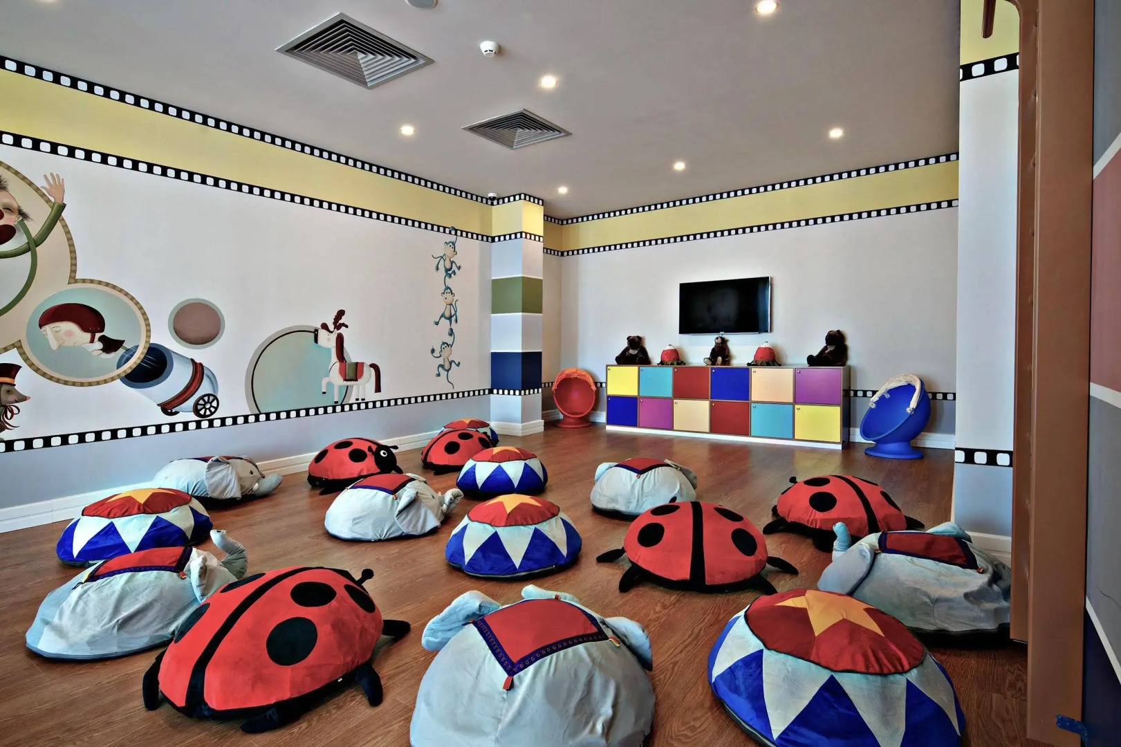 Royal Teos Thermal Resort Clinic & Spa - Halal Hotel