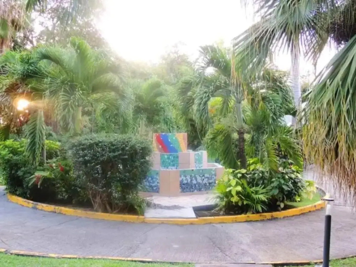 Studio in Sainte-anne, With Pool Access, Enclosed Garden and Wifi - 5