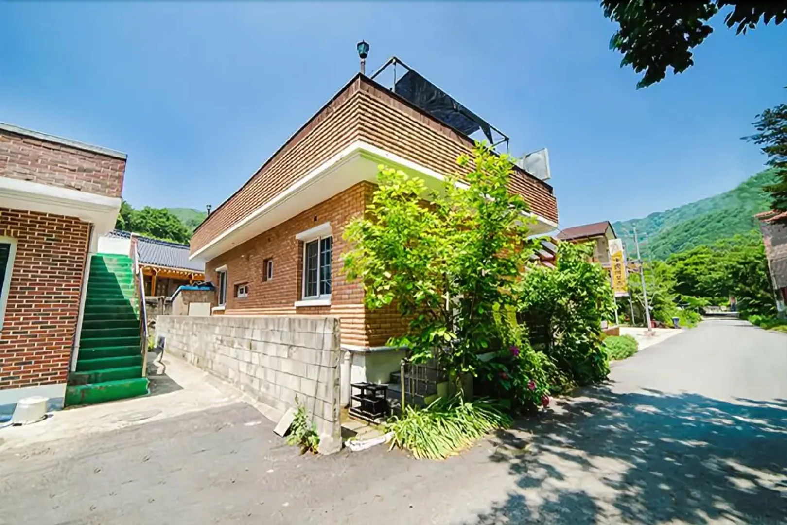 Namwon Jiri San Daeho Pension