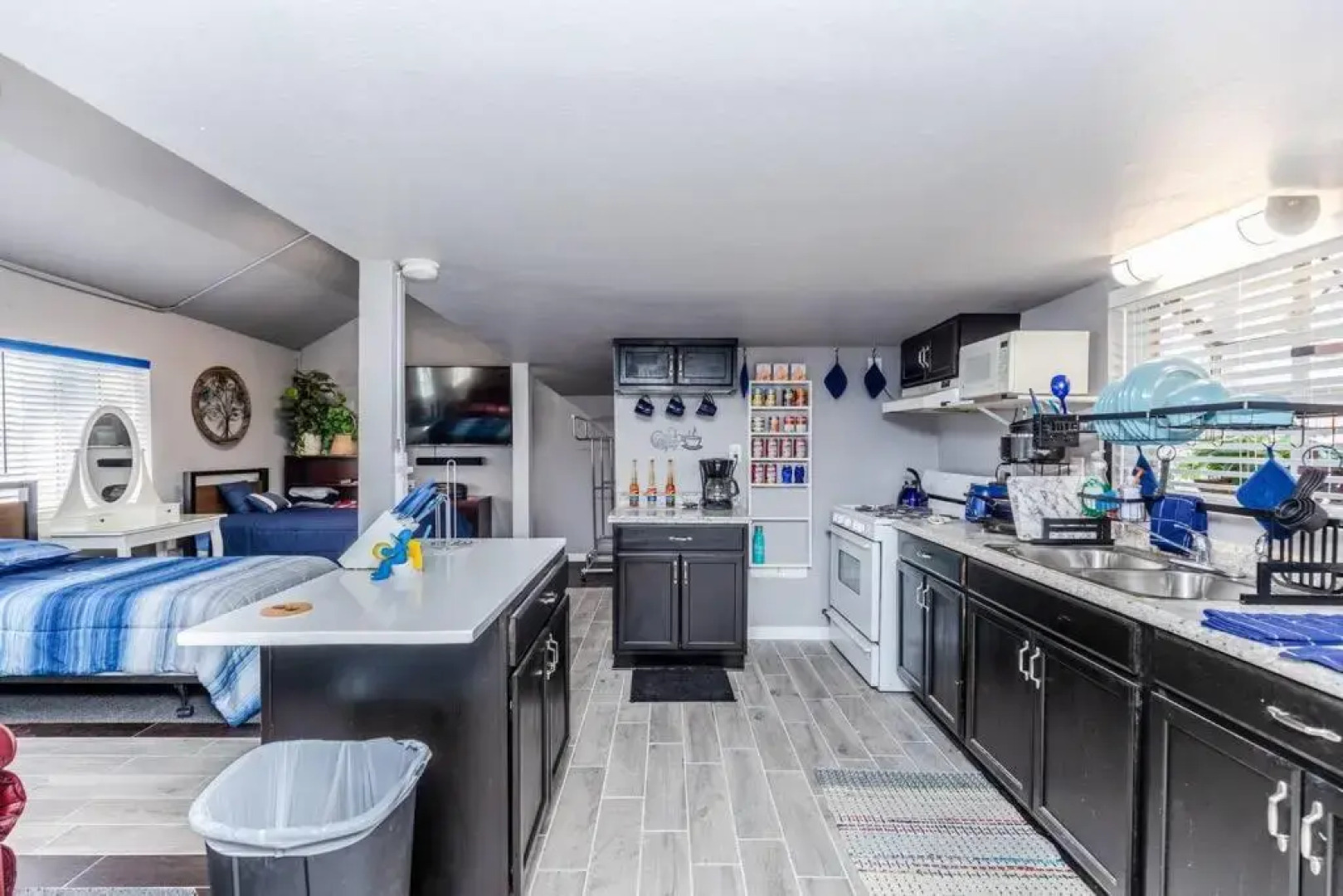 Private Pickleball Pool & Palms Resort