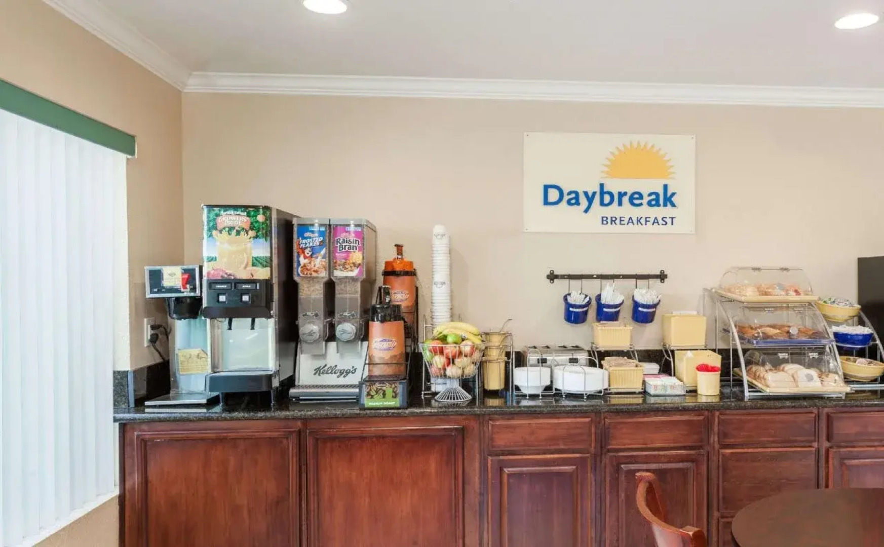 Days Inn and Suites San Diego SDSU