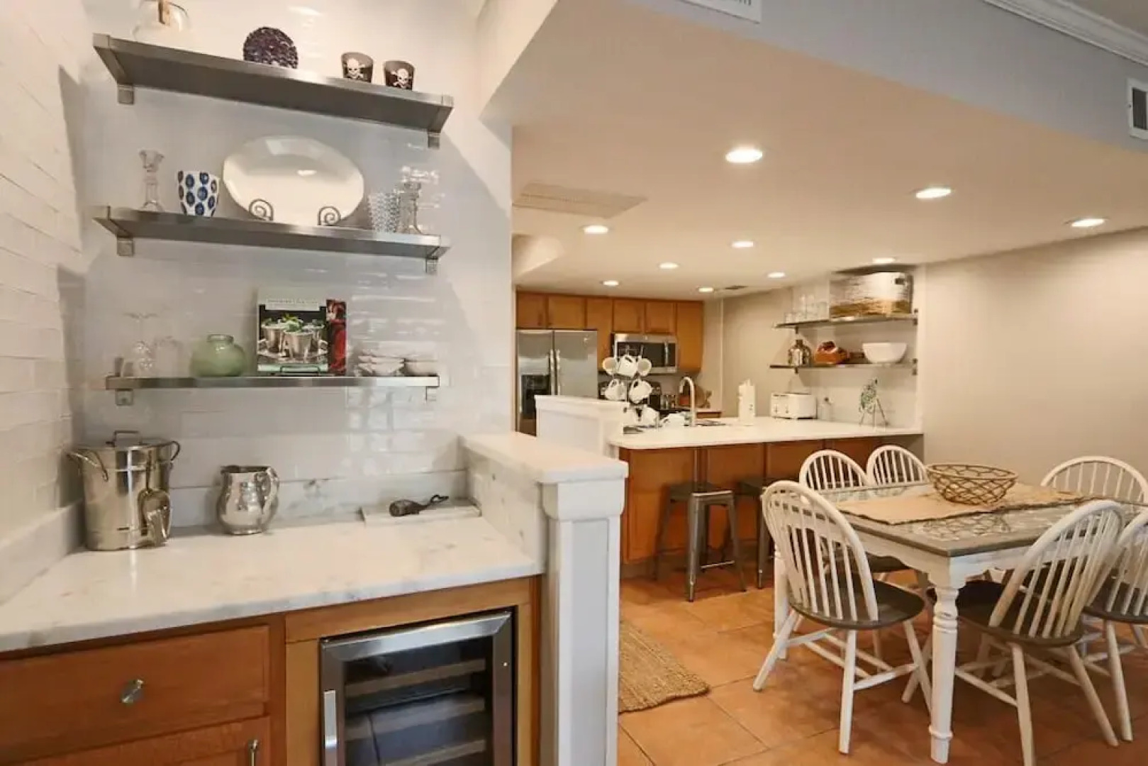 Newly Remodeled Two-story Condo w/ Wifi - Steps From Beach & Dining