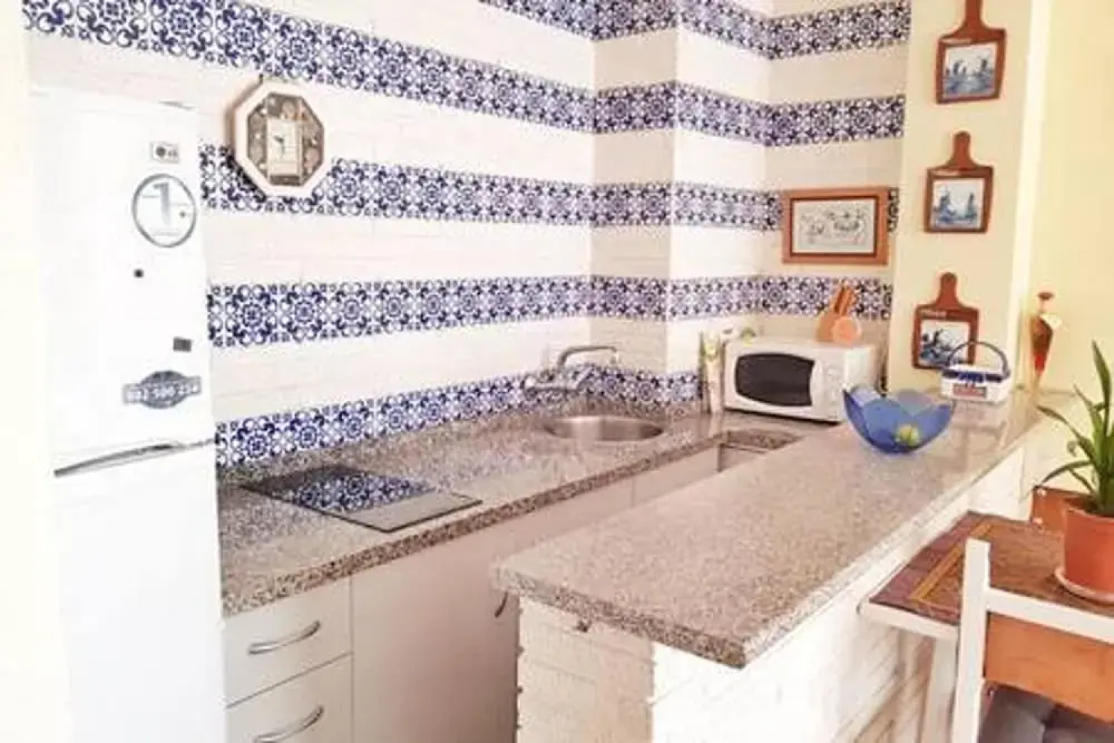 Apartment With one Bedroom in Torre del Mar, With Pool Access, Furnished Terrace and Wifi - 200 m From the Beach