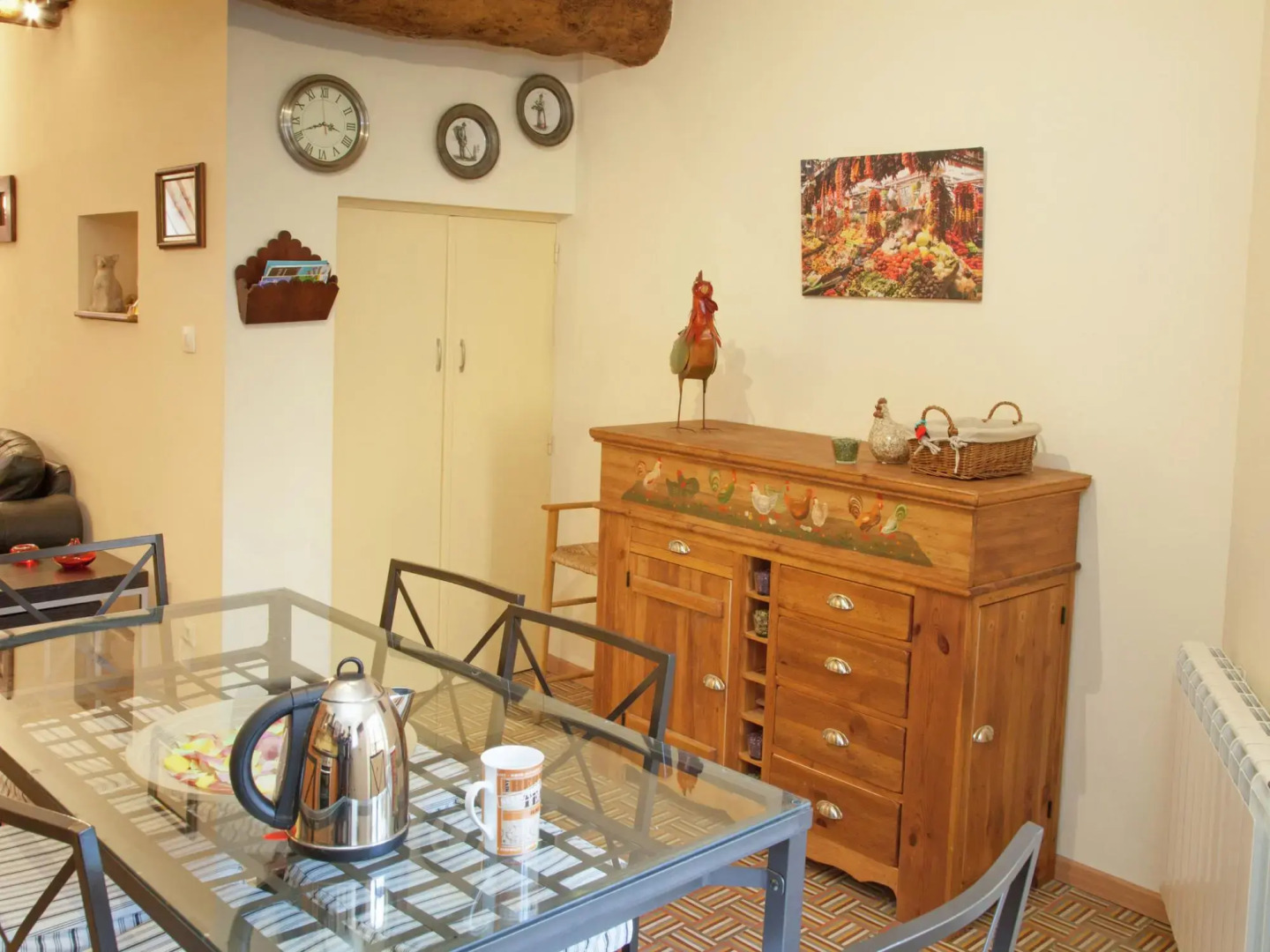 Alluring holiday home in Cazouls D'hérault with pool