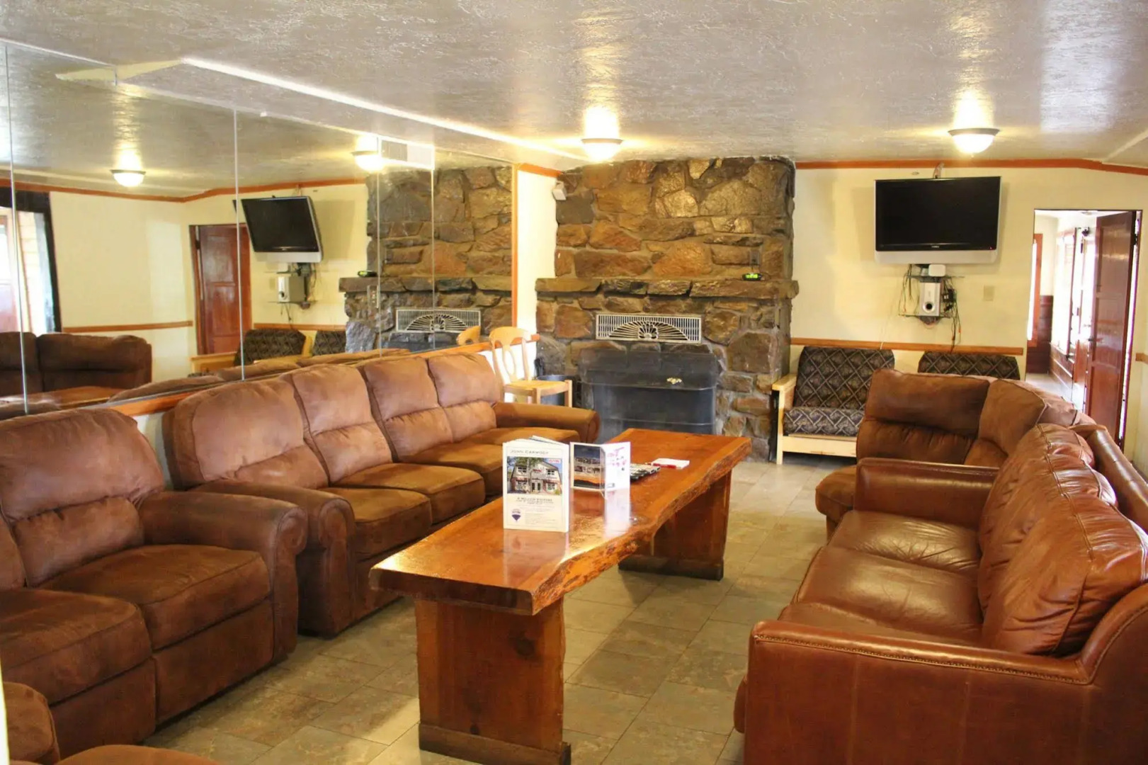 Sessions Retreat & Hotel