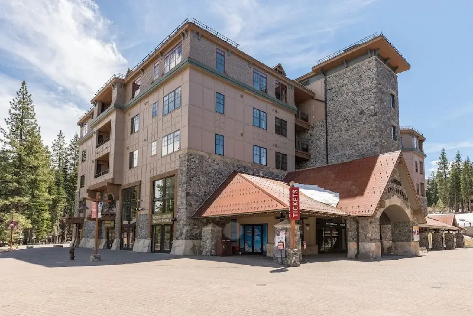 3001 Northstar Drive Condo Unit 109