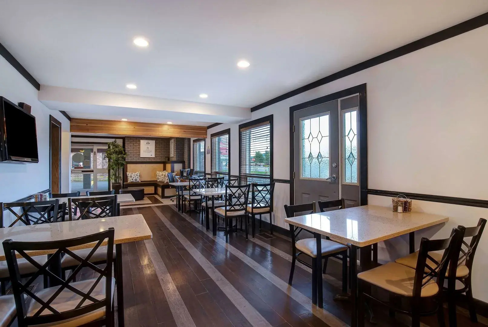 Days Inn by Wyndham Vernon