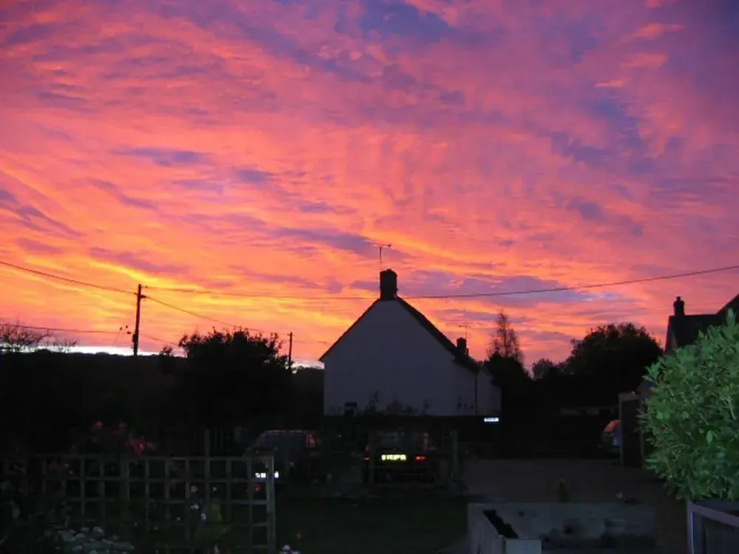 Quiet Woman House (отель для женщин)