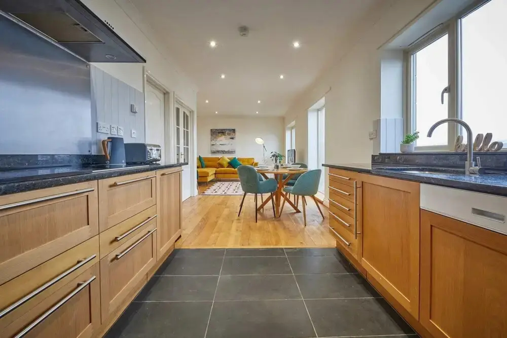 Host Stay Strathview