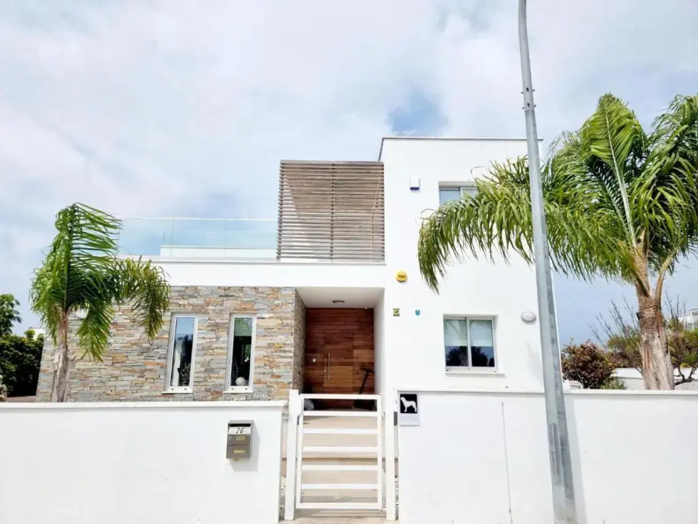 Villa utopia 2
