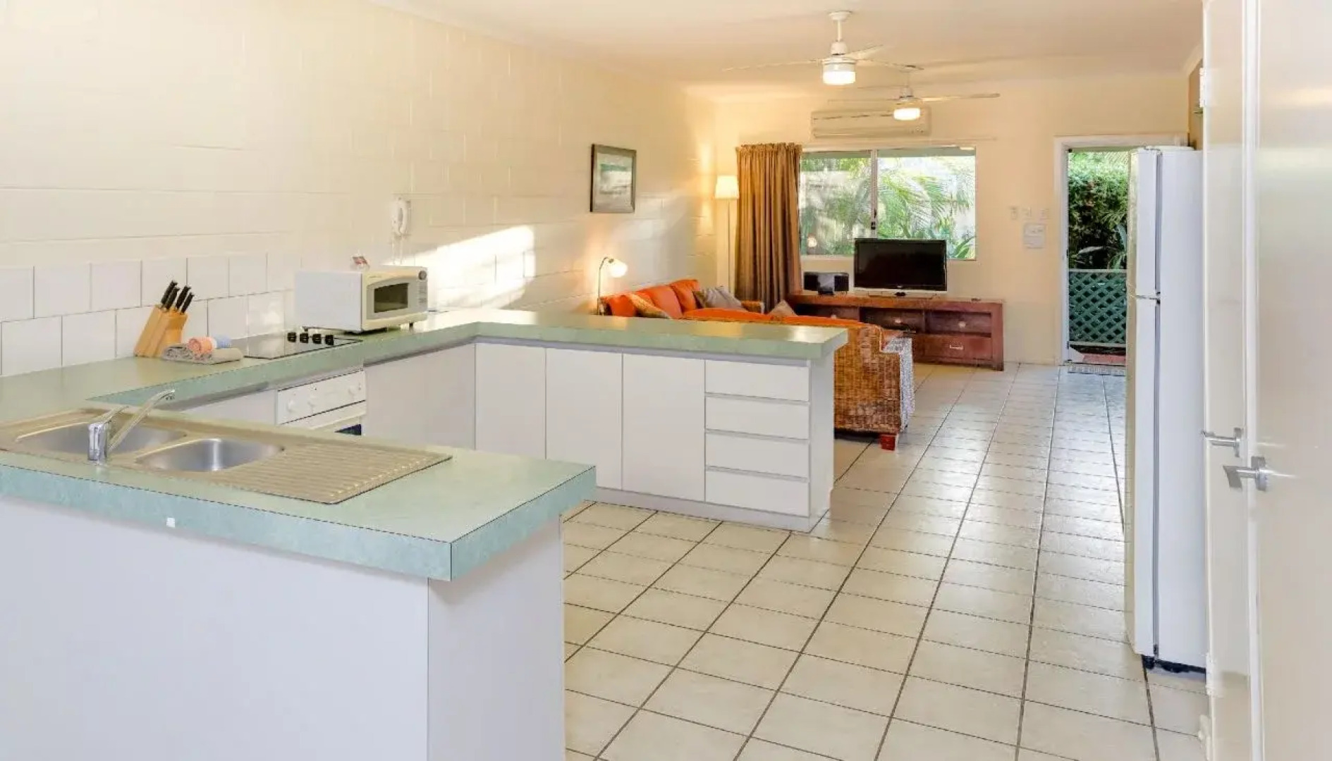 Cable Beachside Villas