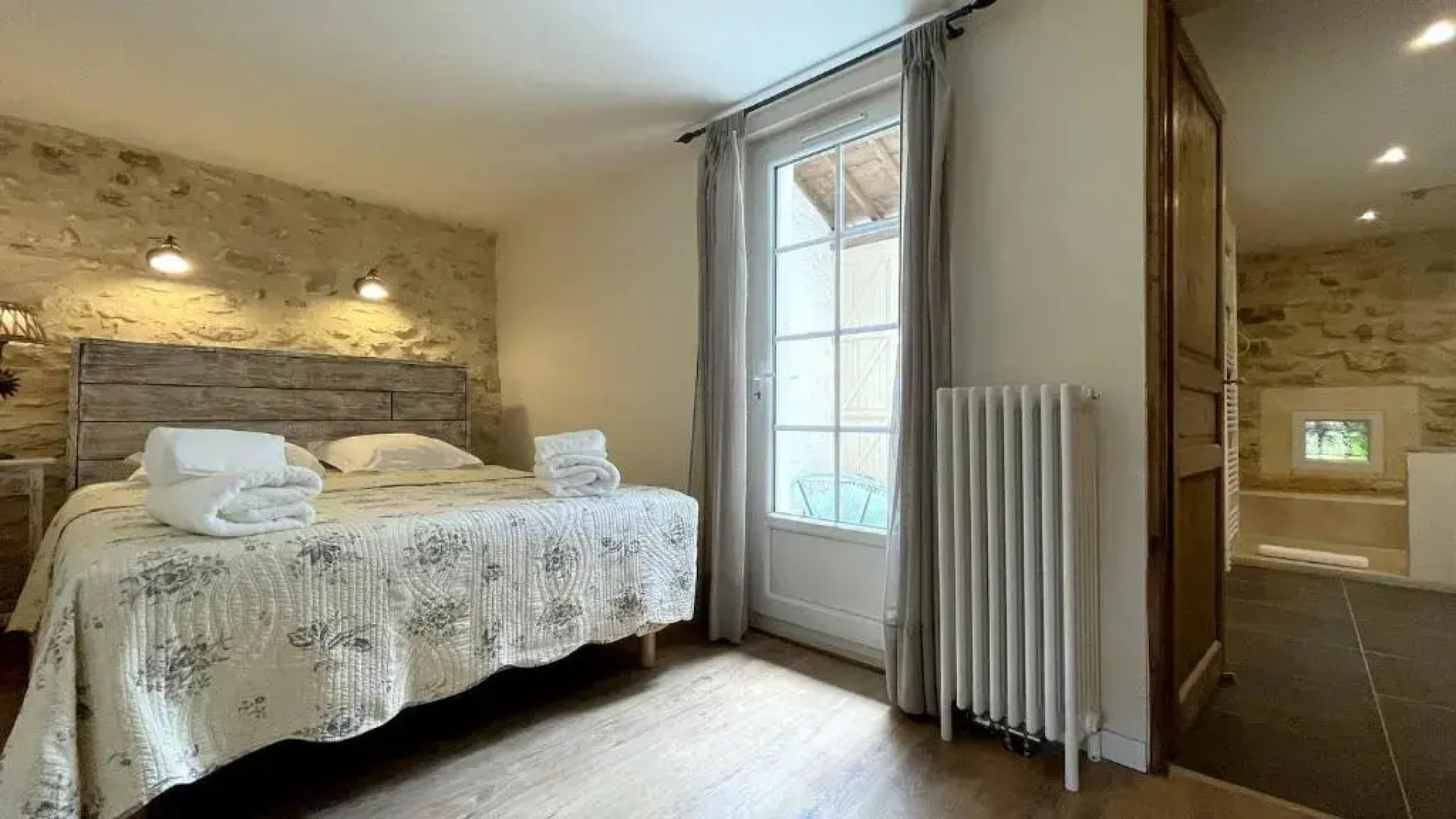 Mas Millésime - Gîtes Carignan - 4 pers - piscine privative