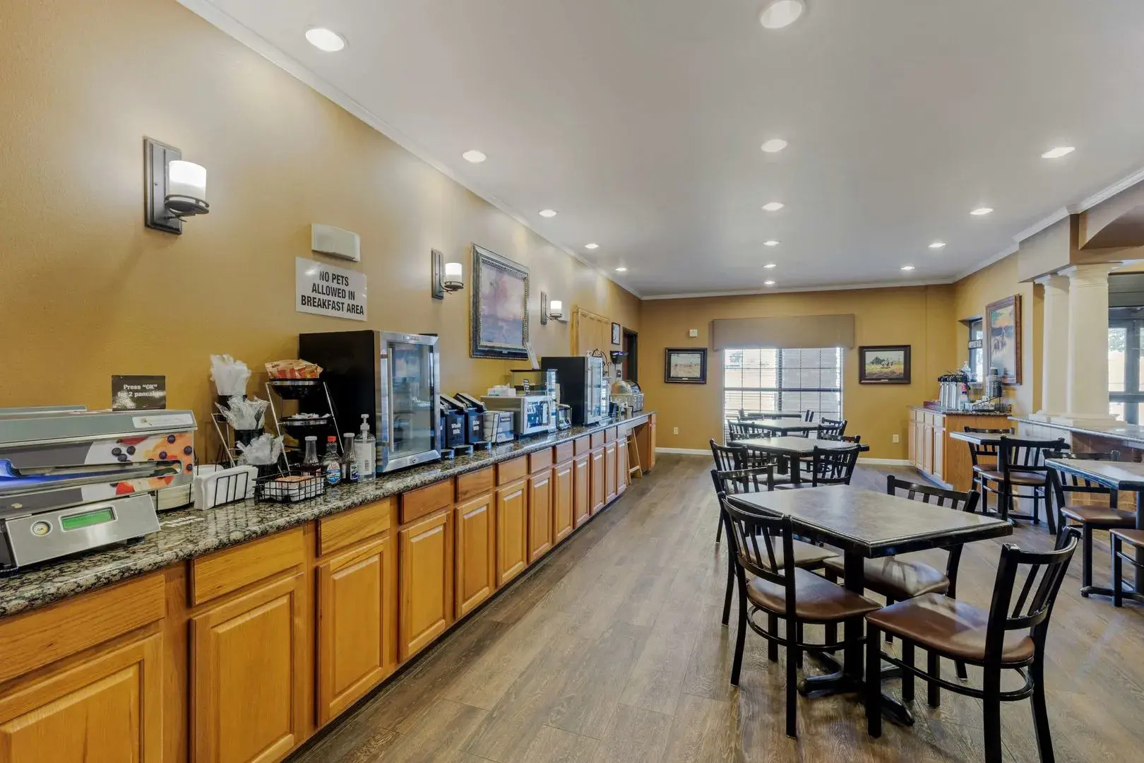 Best Western Plus Red River Inn