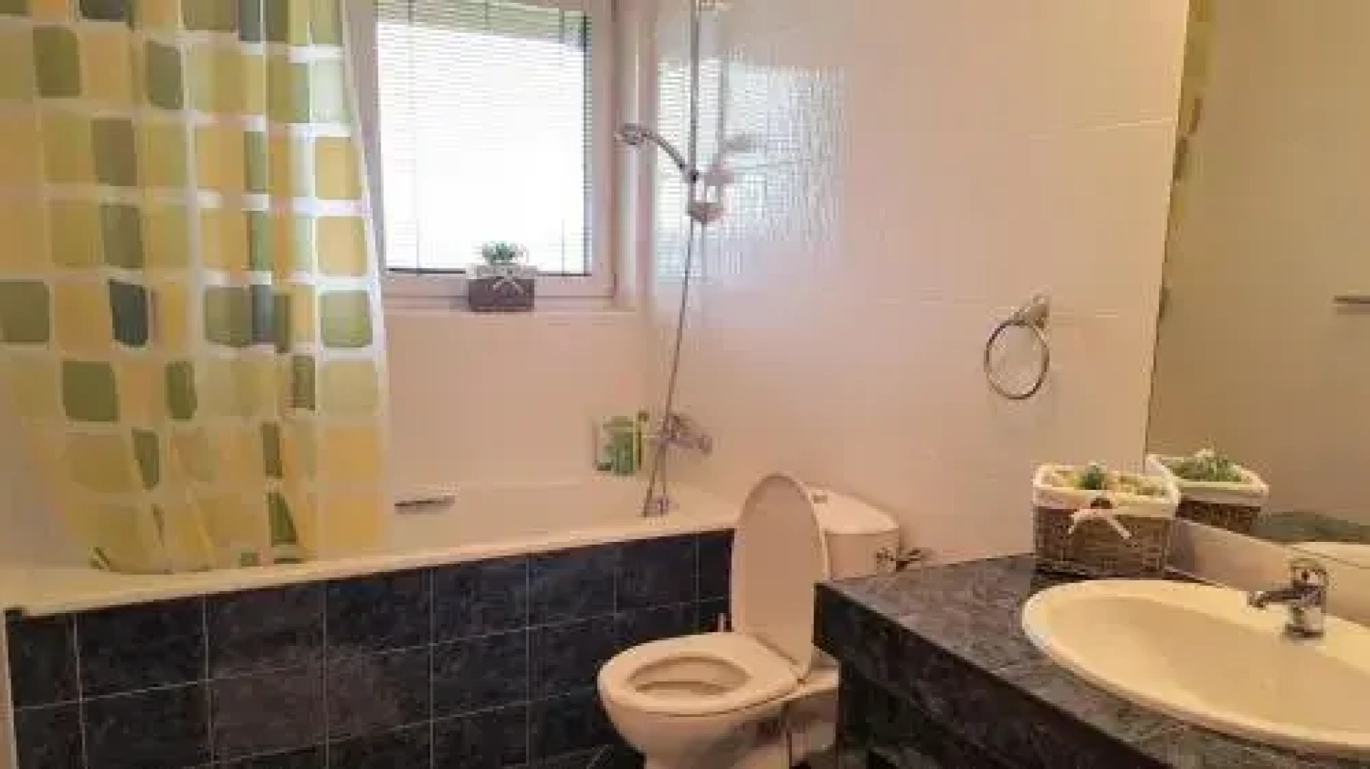 Pinewood Valley Apartment