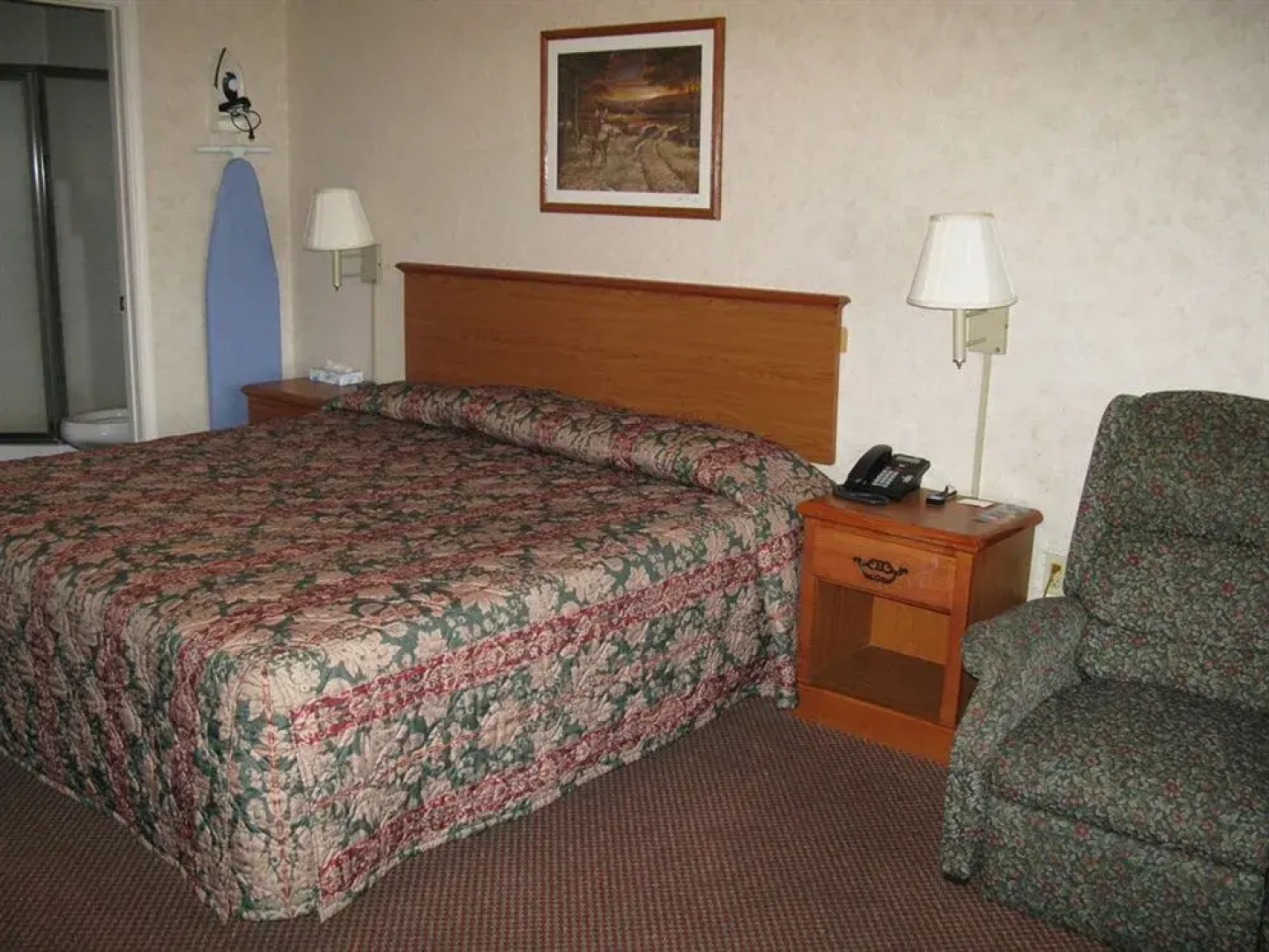 Deerfield Inn & Suites
