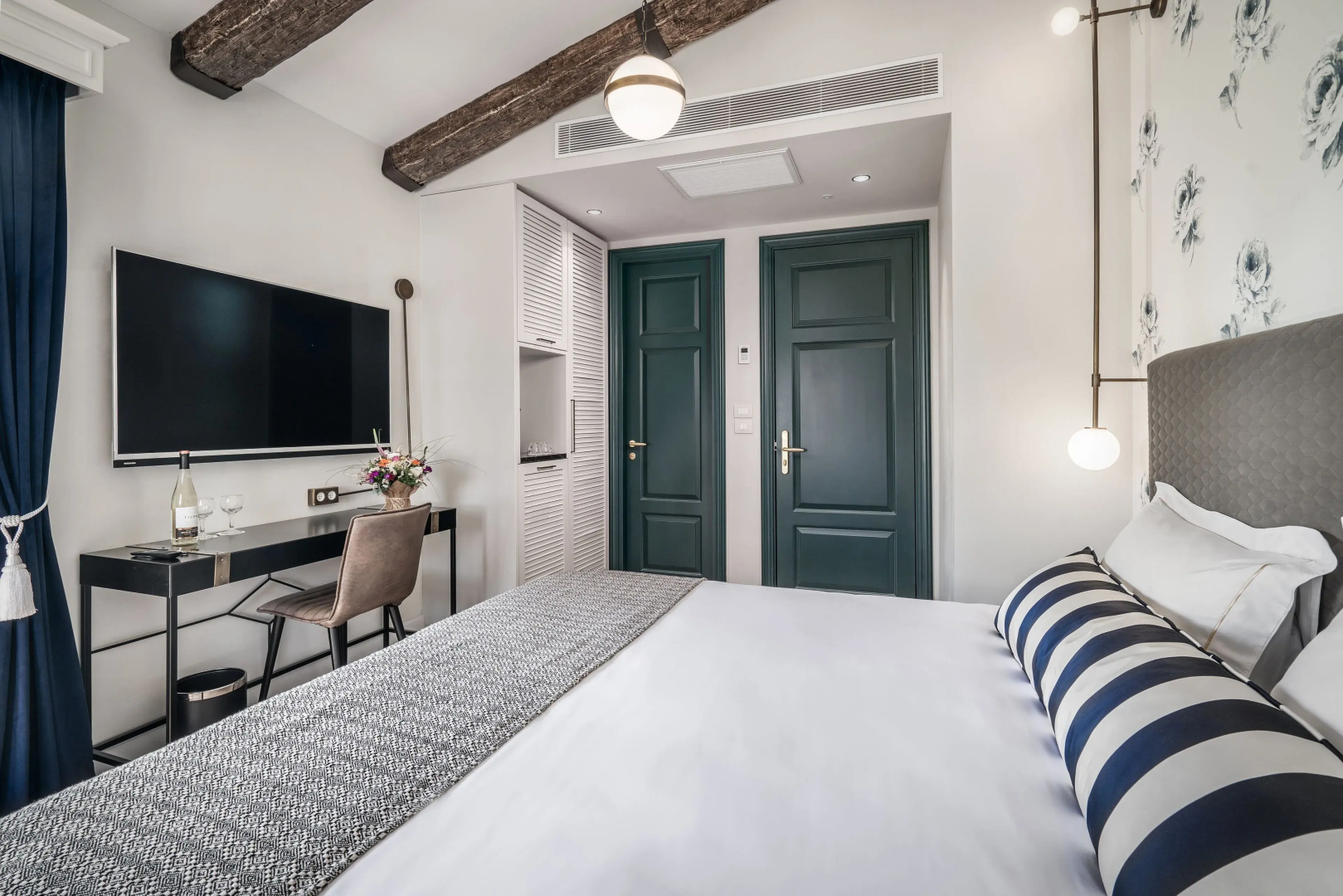 Zamarin Hotel